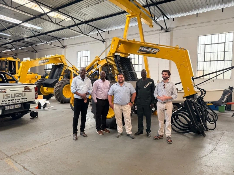 Presidential Advisor Dr. Jim Tibuhaburwa Strengthens Uganda–South Africa Industrial Ties in Meeting with DEZZI Leadership